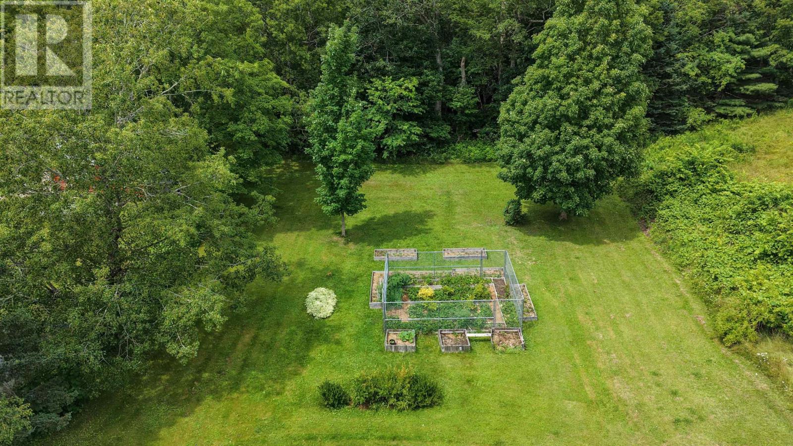 4727 Stellarton Trafalgar Road - 33