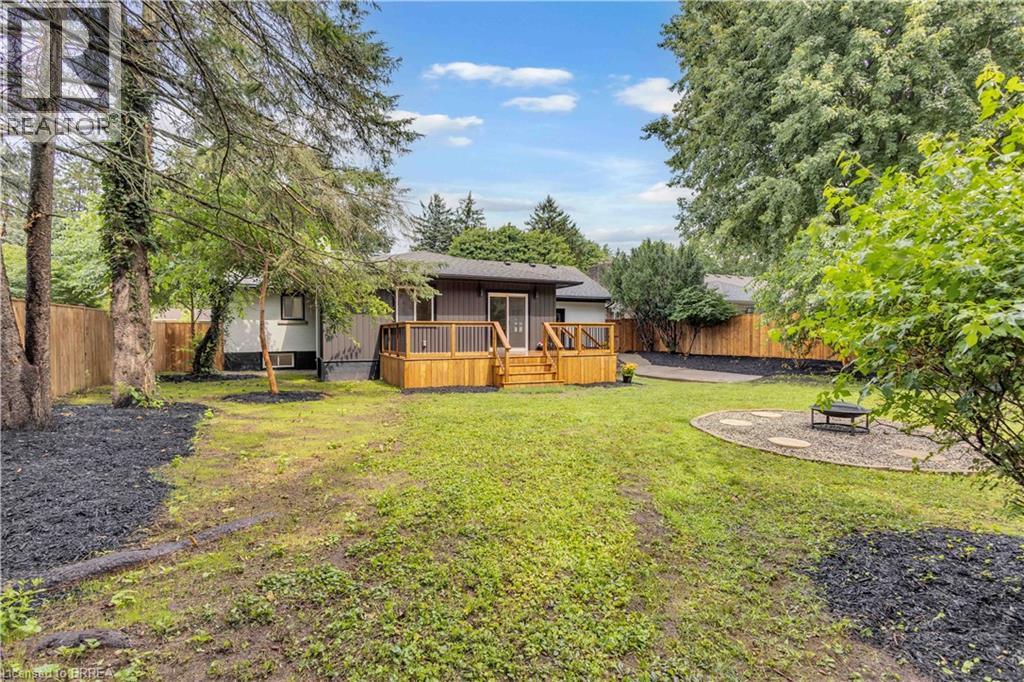 44 TYRELL Street - 38