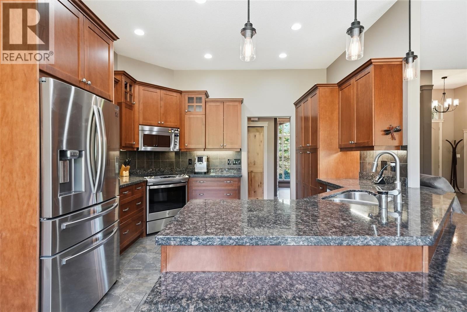 990 View Rd - 26
