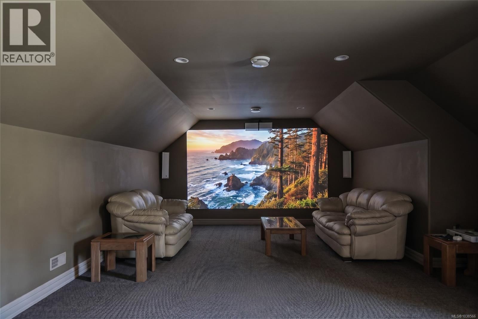 990 View Rd - 45