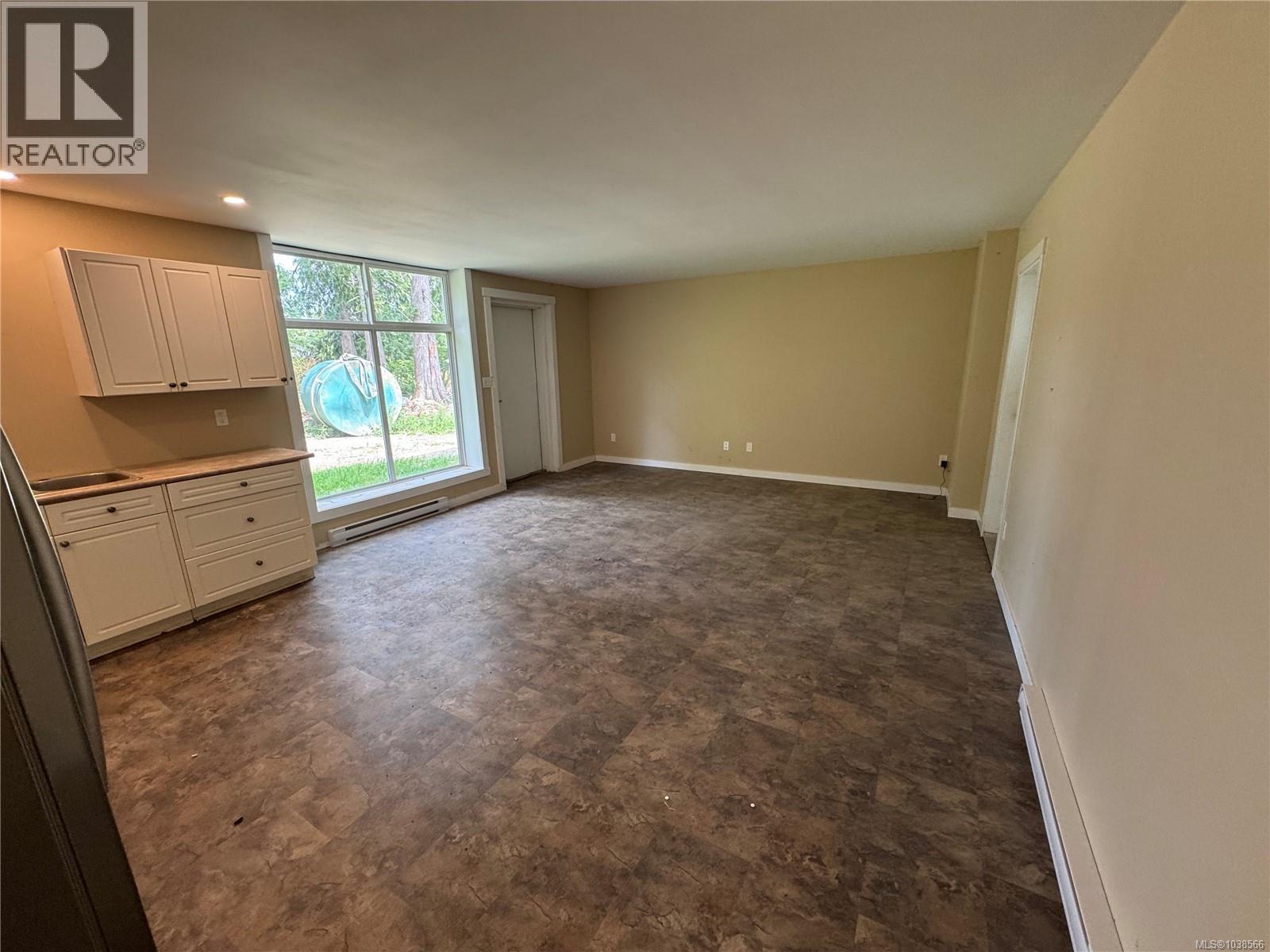 990 View Rd - 53