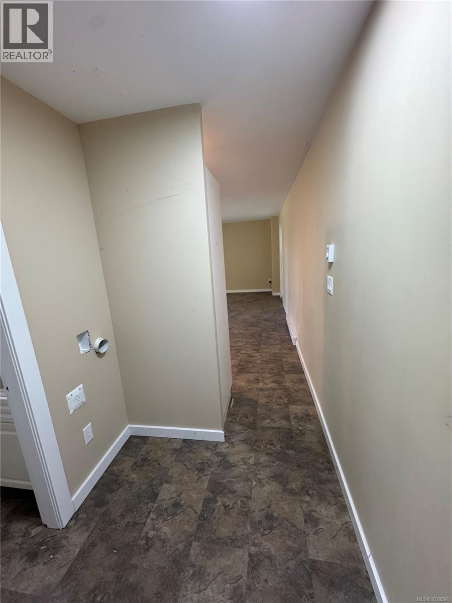 990 View Rd - 61