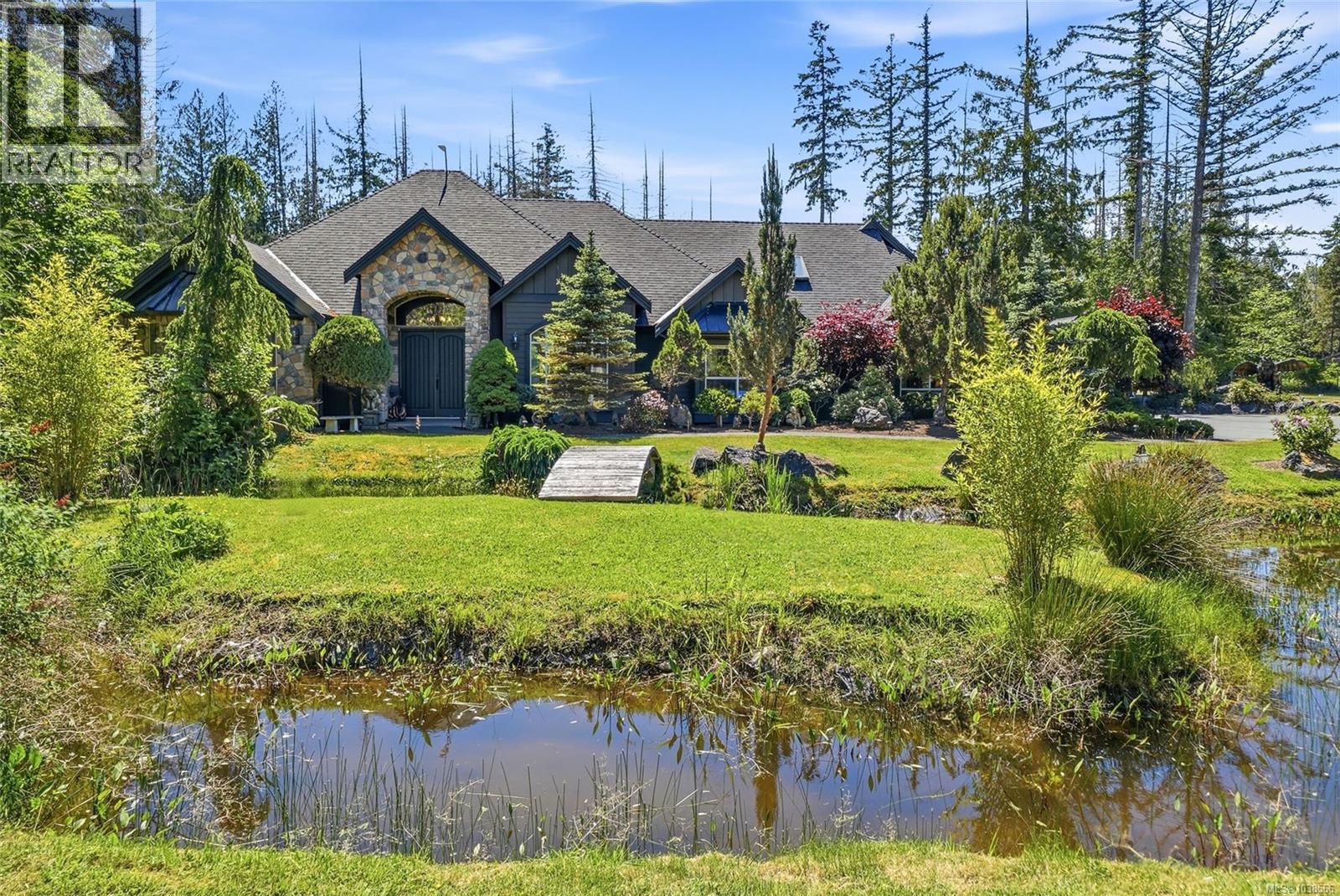 990 View Rd - 72