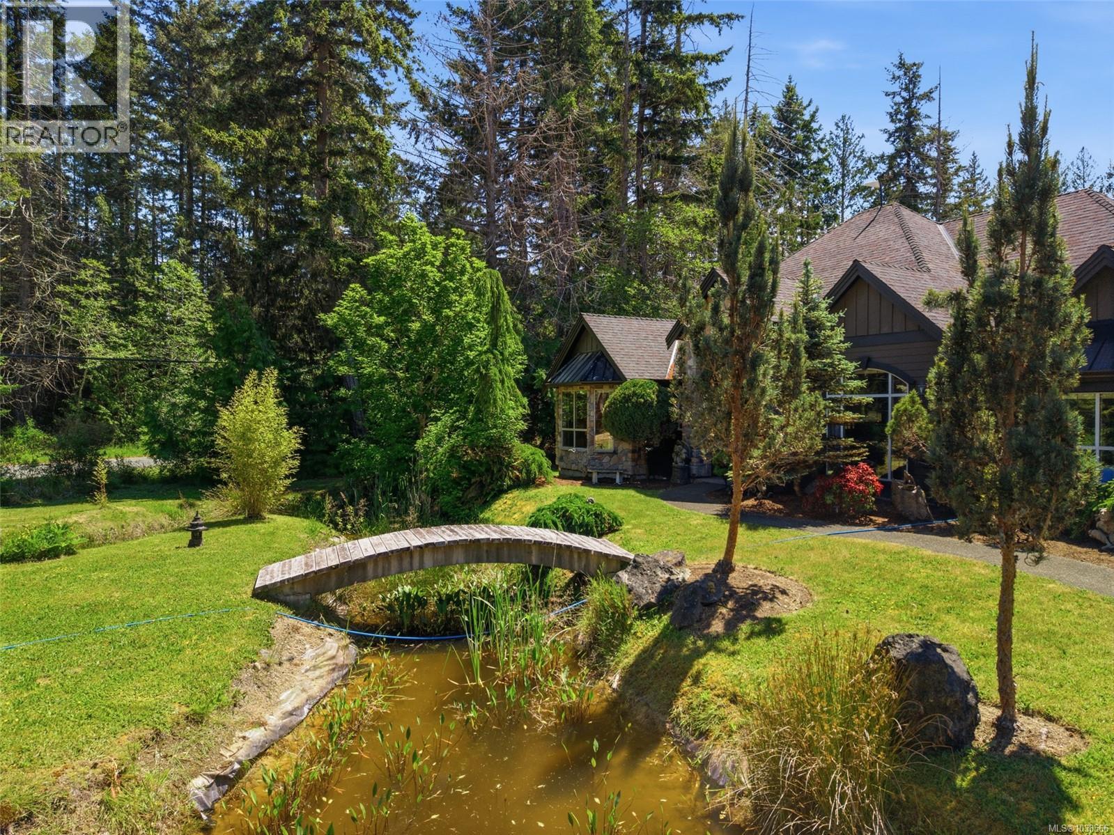 990 View Rd - 92
