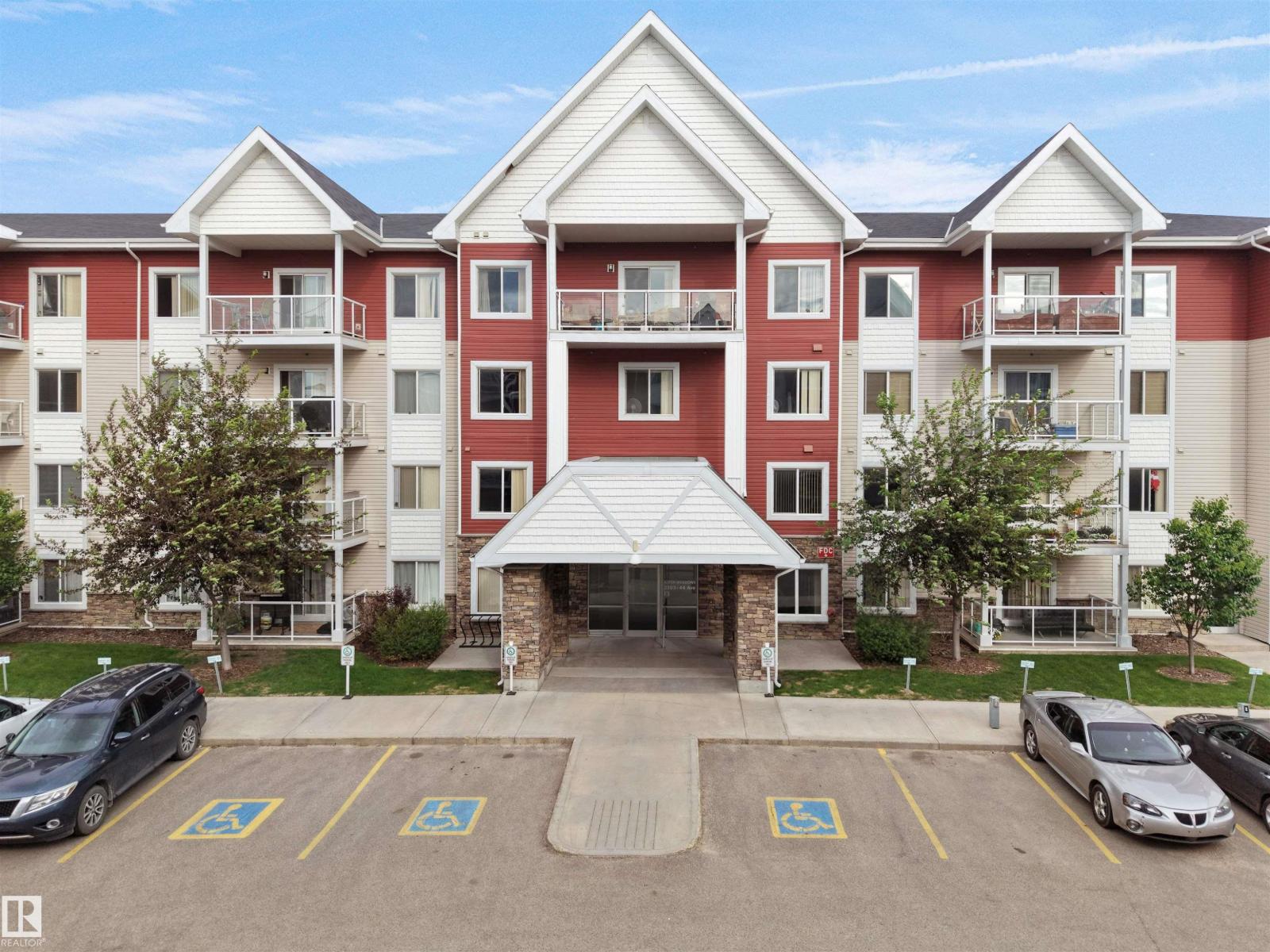 #415 2203 44 Ave NW, Larkspur, Edmonton photo 3