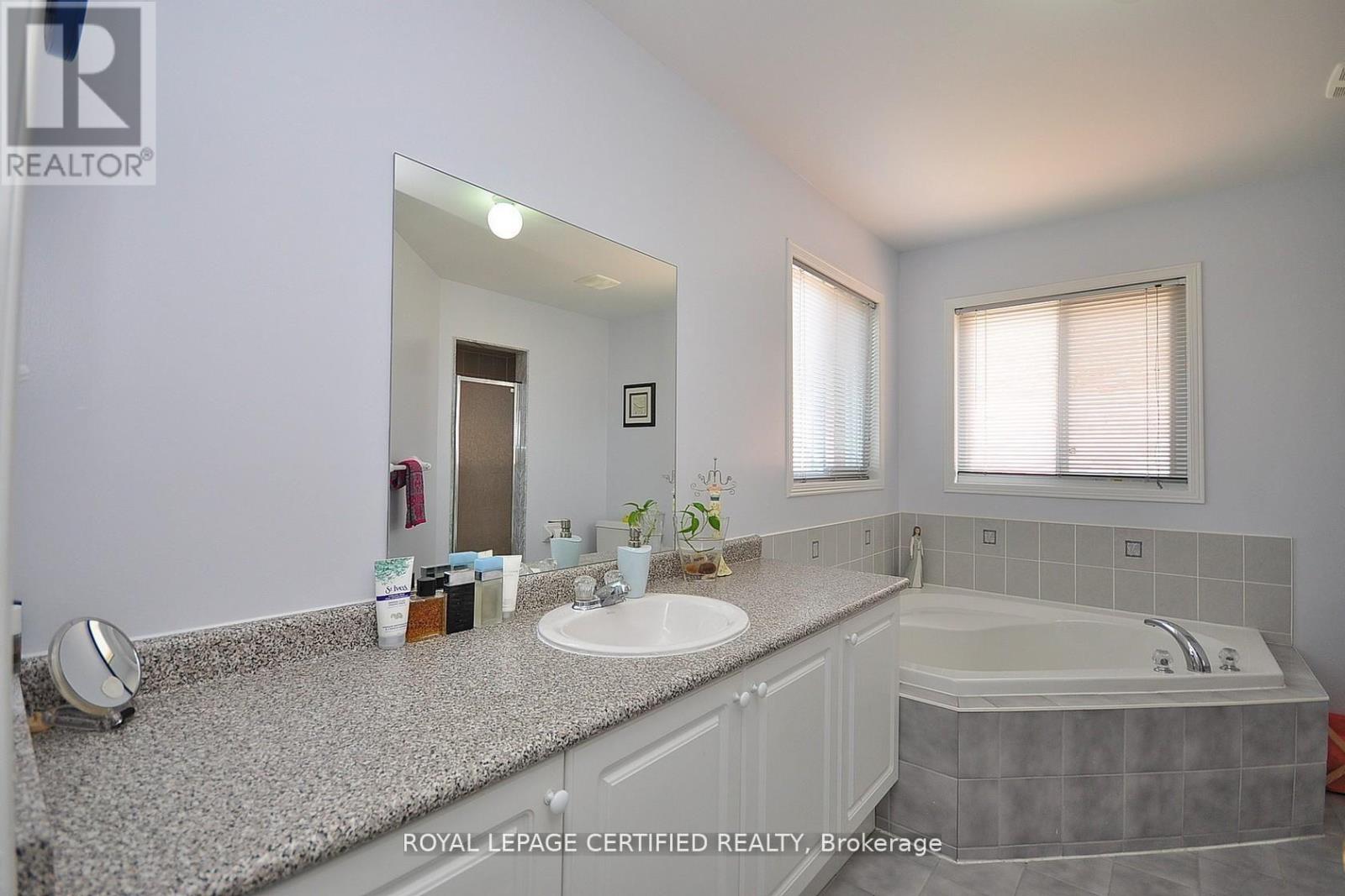 426 ORANGE WALK CRESCENT - 15