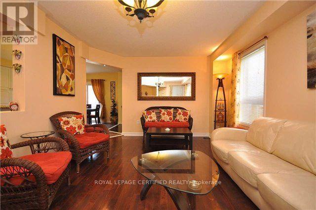 426 ORANGE WALK CRESCENT - 4
