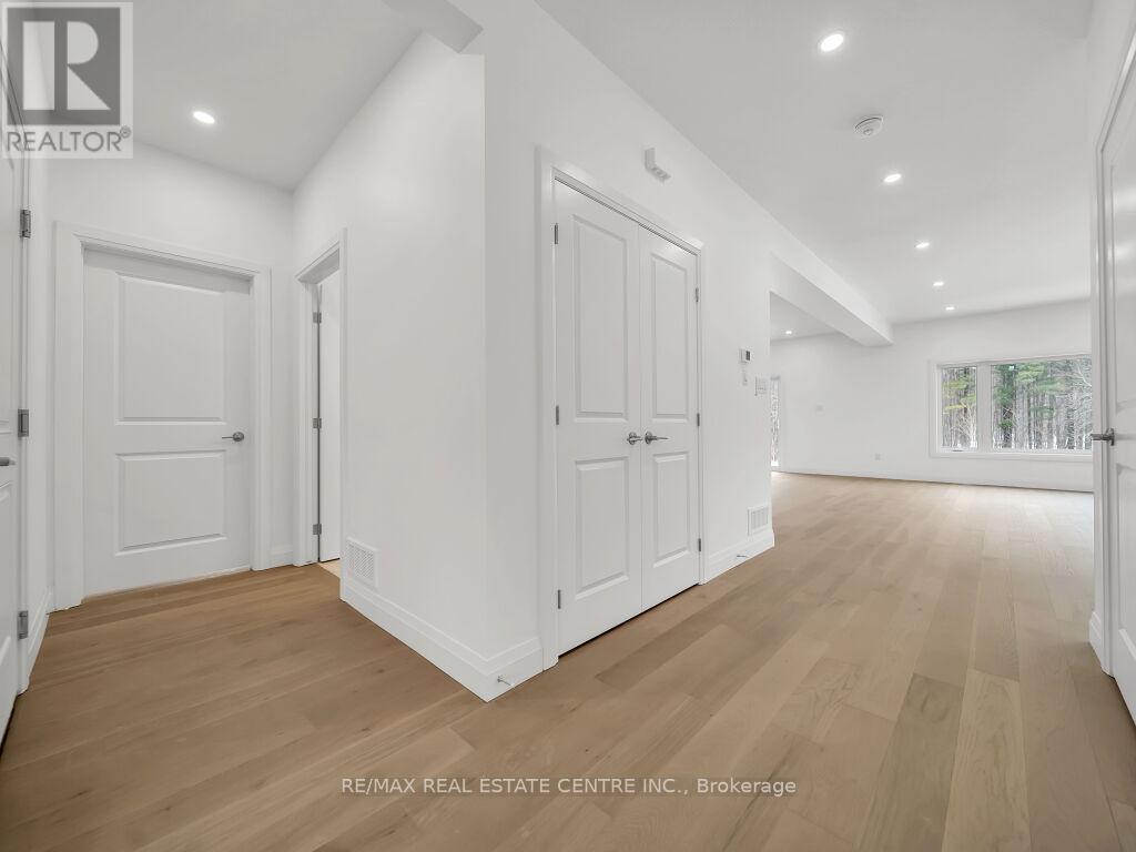#LOT 6 LOT 6 HONEYWOOD DRIVE - Image 7