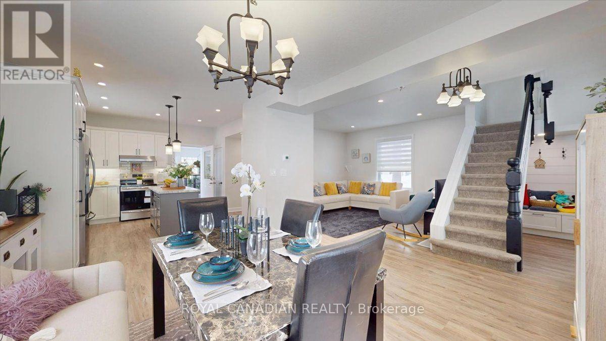 131 ELORA STREET N - 21