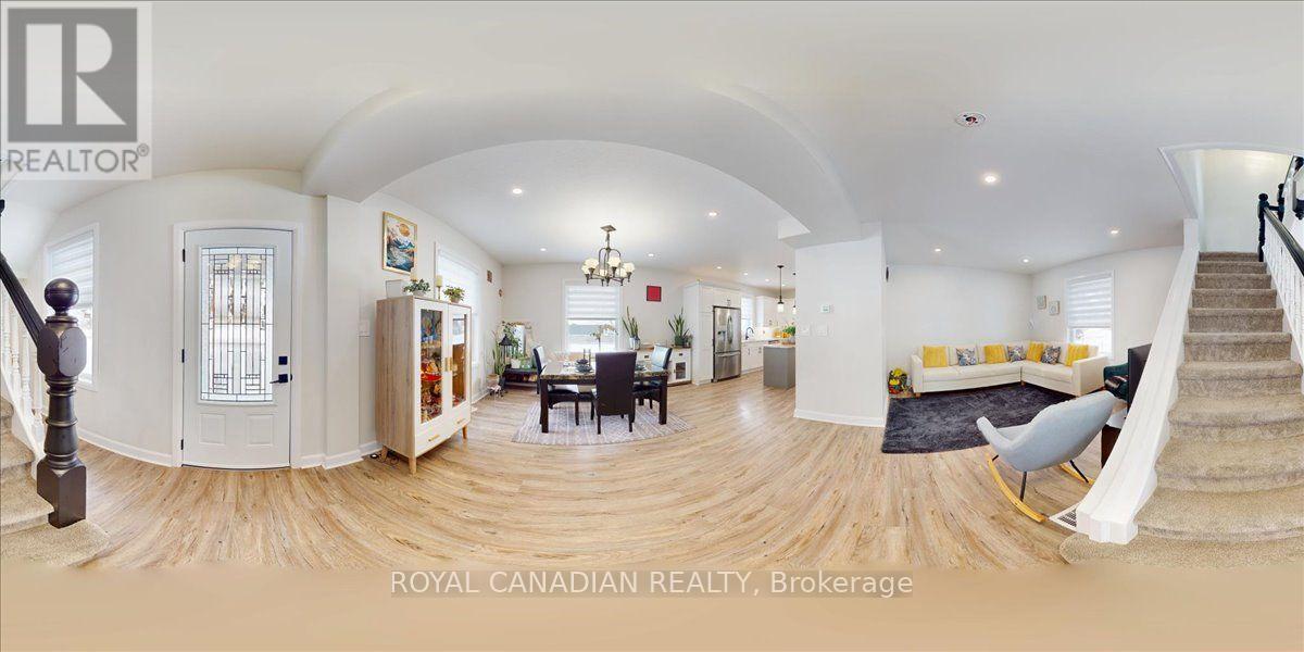 131 ELORA STREET N - 27