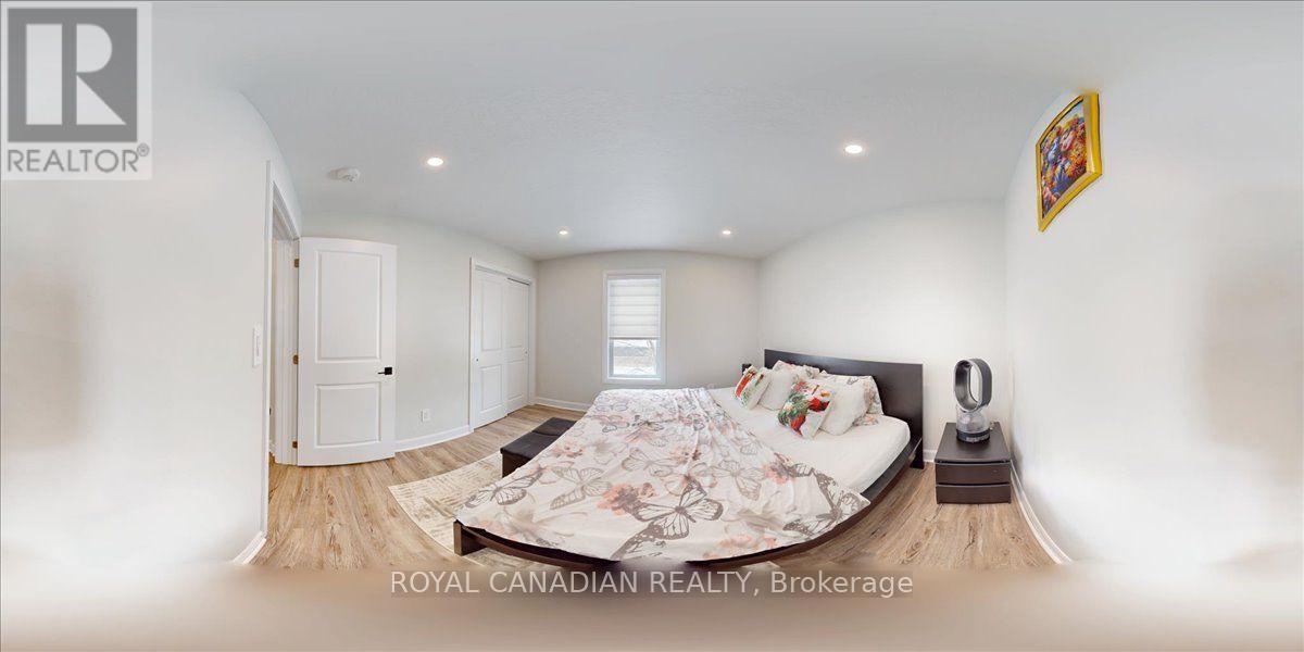 131 ELORA STREET N - 46