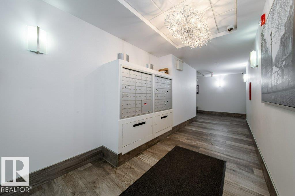 #207 9907 91 AV NW - Image 17