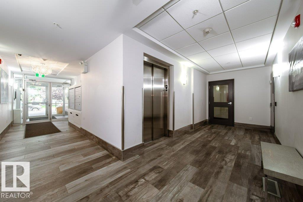 #207 9907 91 AV NW - 18