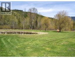 5301(2-10)-5317-5323-5327 Prosh Frontage Road, Craigellachie, BC V0E2J0 Photo 9
