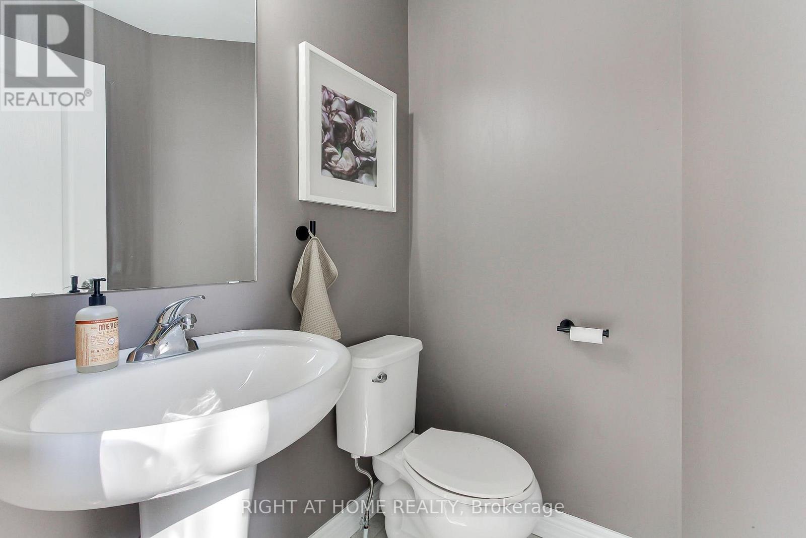 58 CARLETON TRAIL - 21