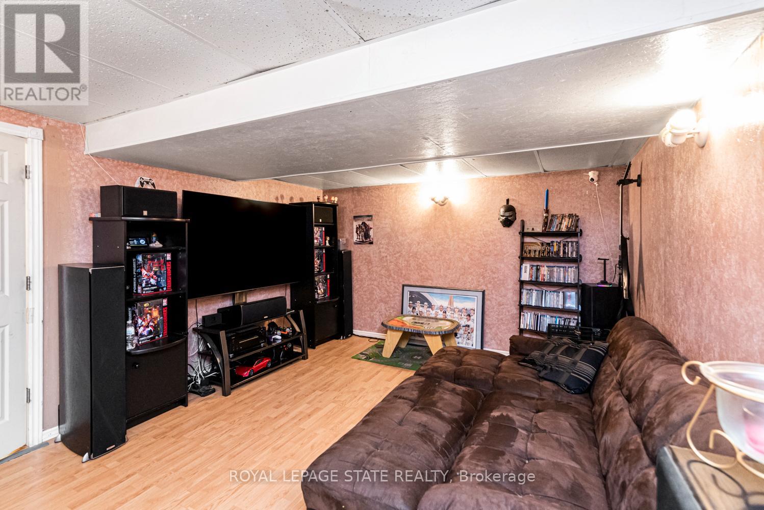 127 TERNI BOULEVARD - 33