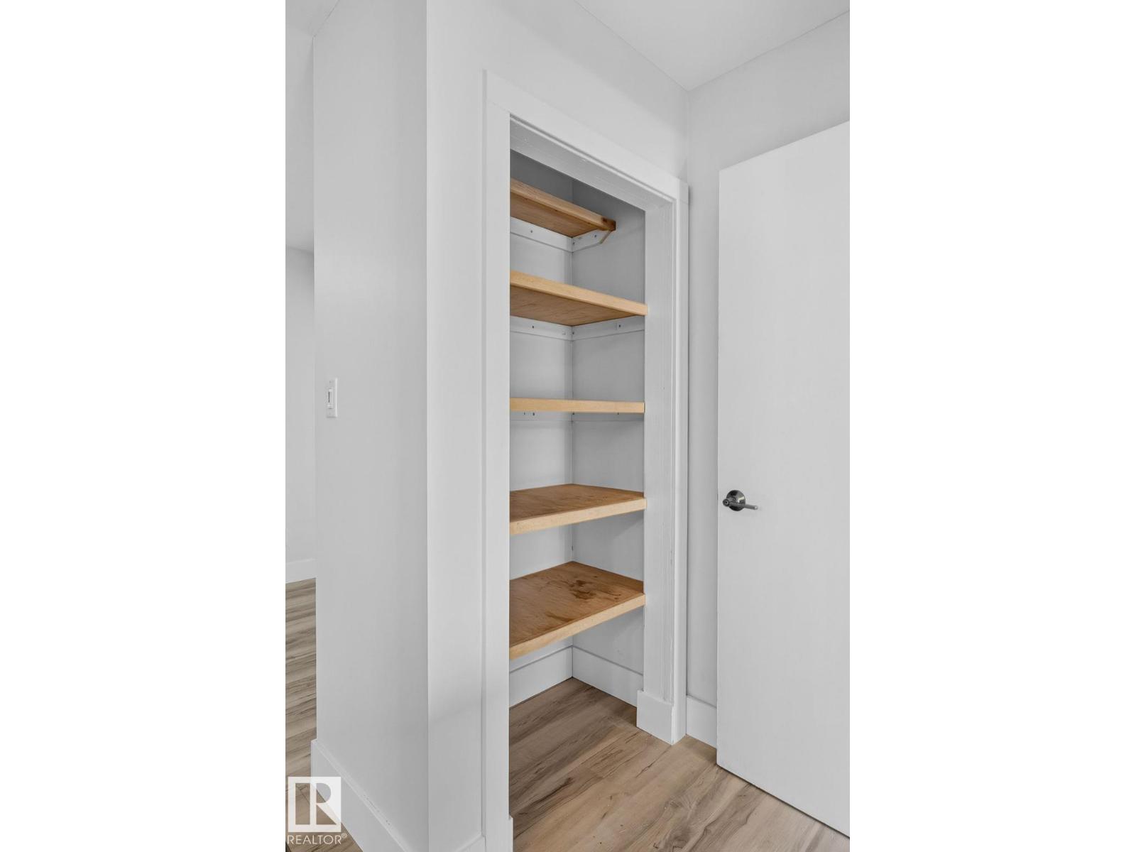 9258 91 ST NW - 15