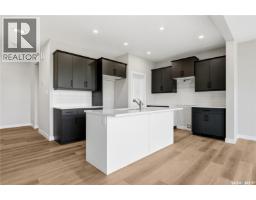 5pc Ensuite bath - 3172 Favel Drive, Regina, SK S4V4C7 Photo 7