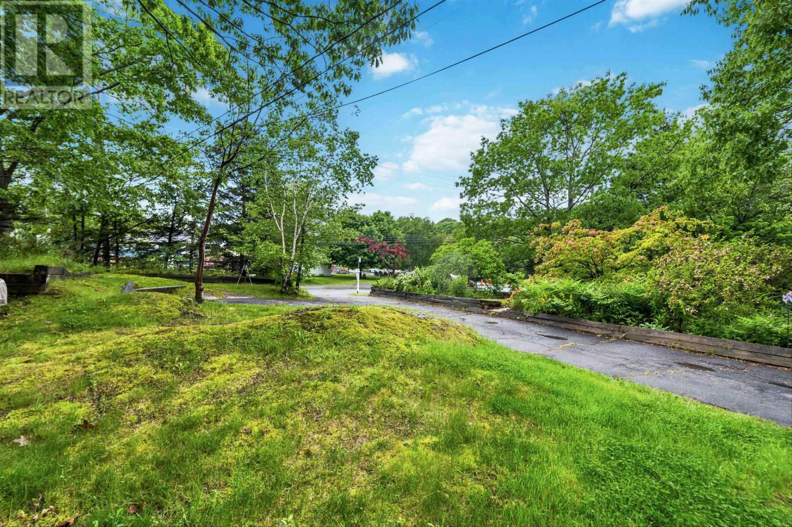 618 Herring Cove Road, Halifax — photo 3