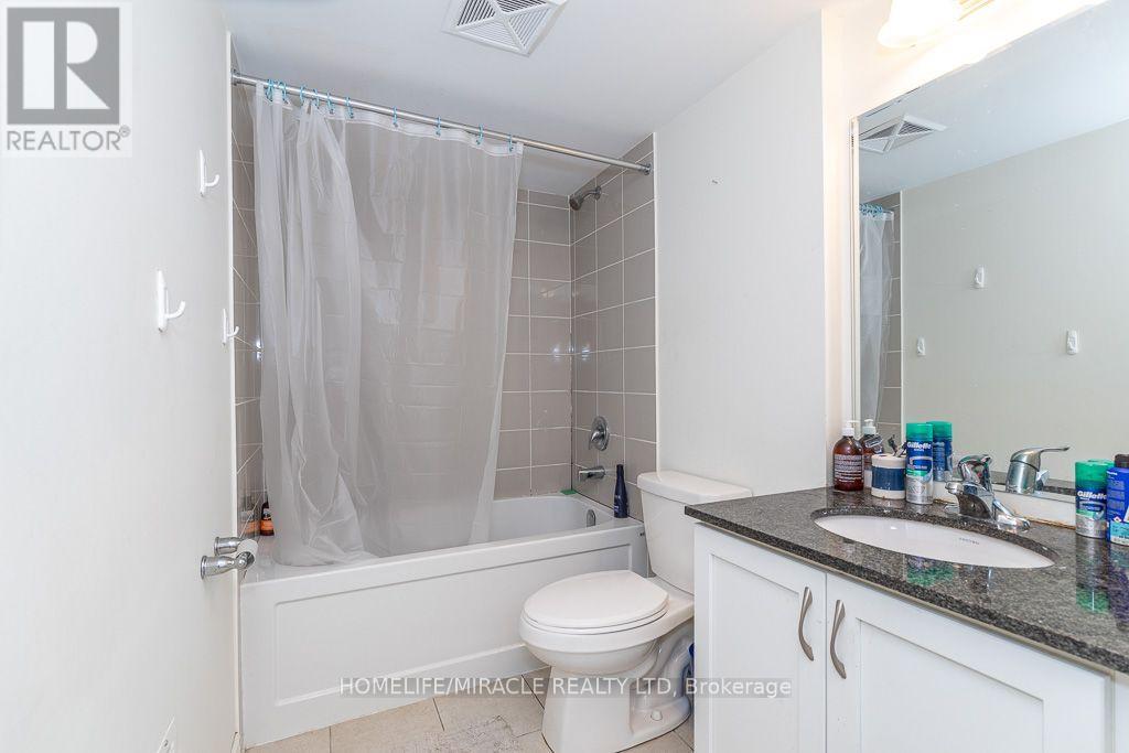 #413 2789 EGLINTON AVENUE - 18