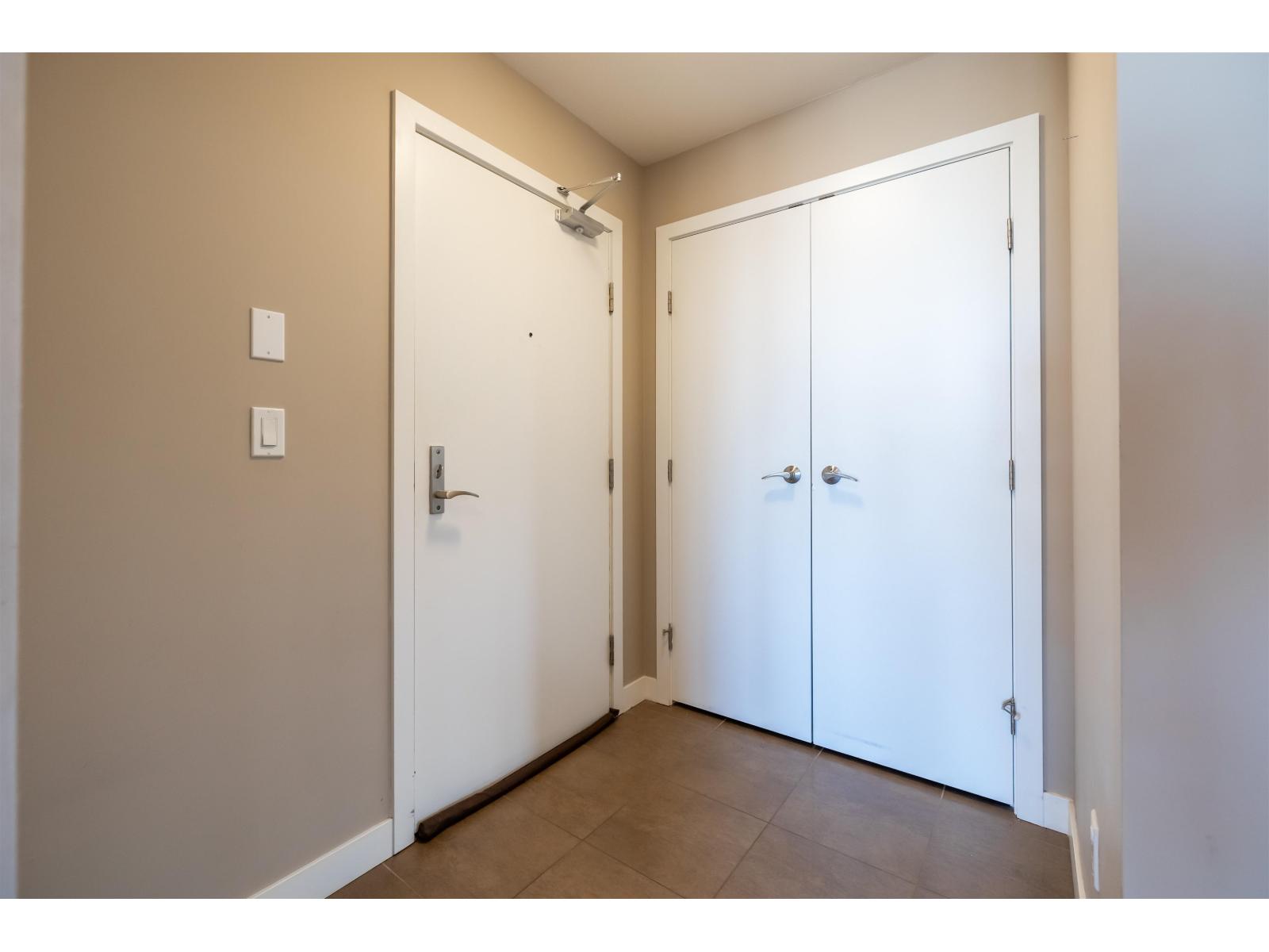3 Bed, 2 Bath Apartment for Sale in Surrey – 402 2950 KING GEORGE BOULEVARD, Surrey – MLS# R3111439 - Image 3