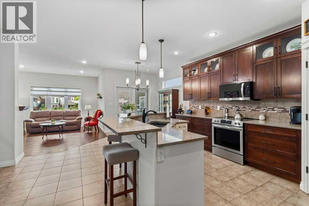 4112 45 Avenue, Sylvan Lake