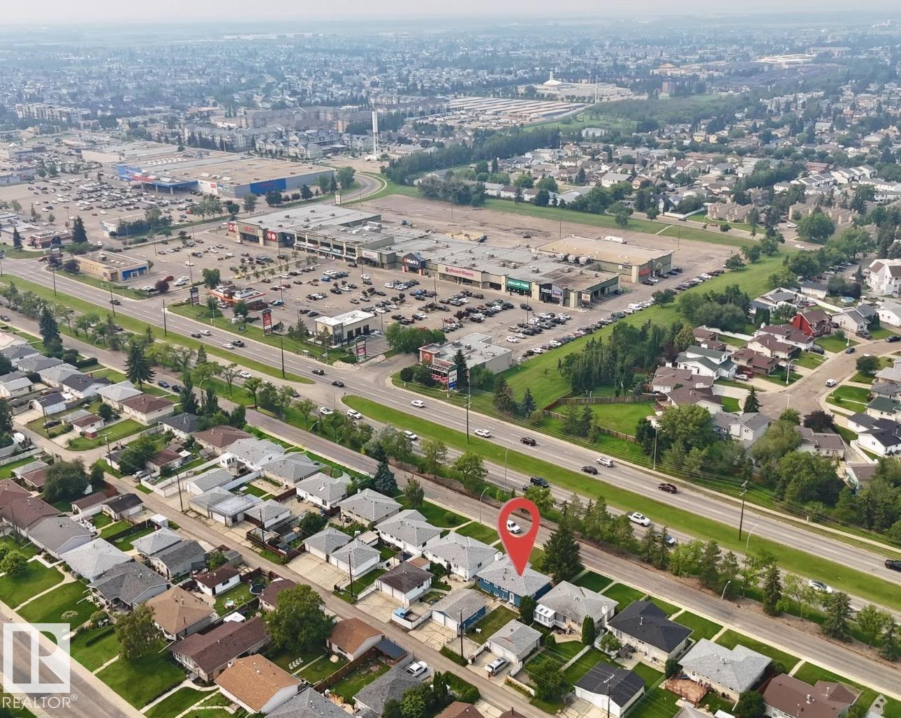 12023 137 AV NW, Kensington, Edmonton photo 3