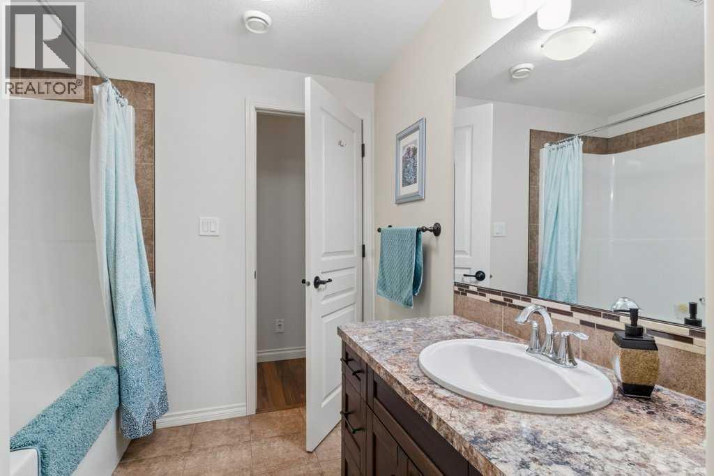 4112 45 Avenue, Sylvan Lake