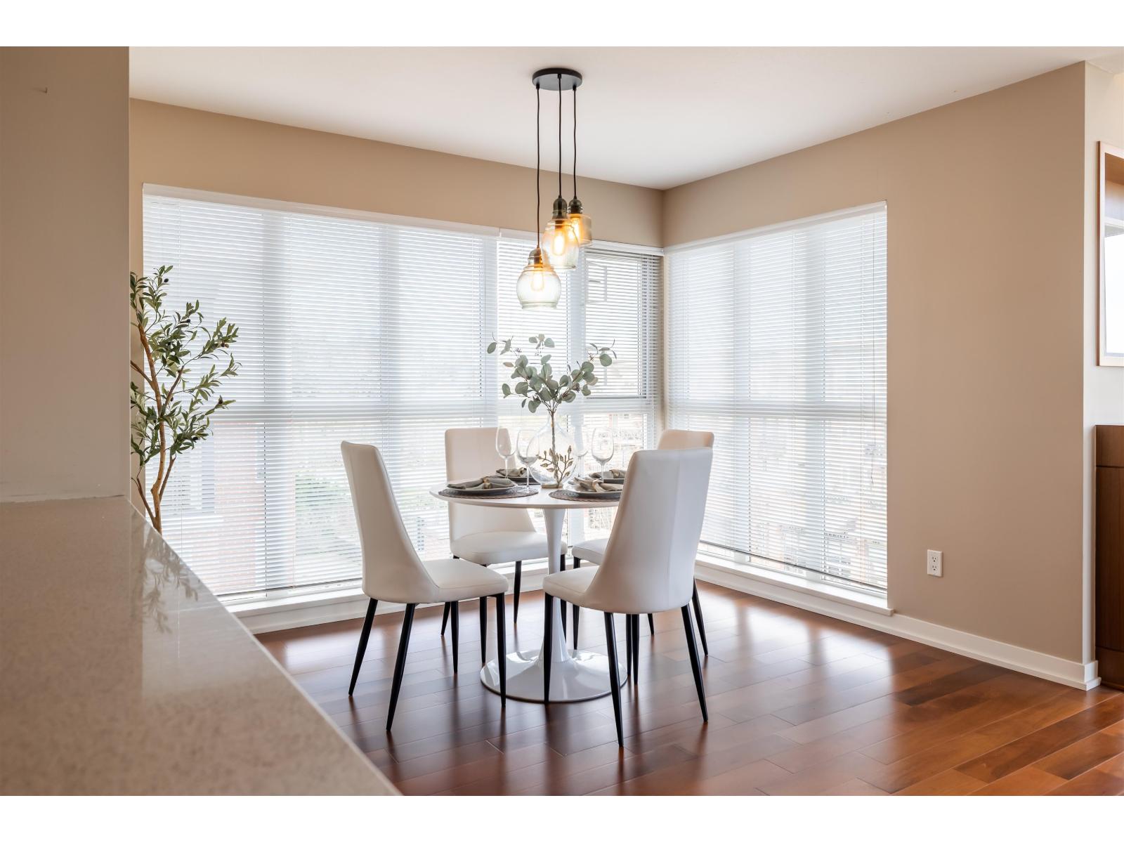 3 Bed, 2 Bath Apartment for Sale in Surrey – 402 2950 KING GEORGE BOULEVARD, Surrey – MLS# R3111439 - Image 17