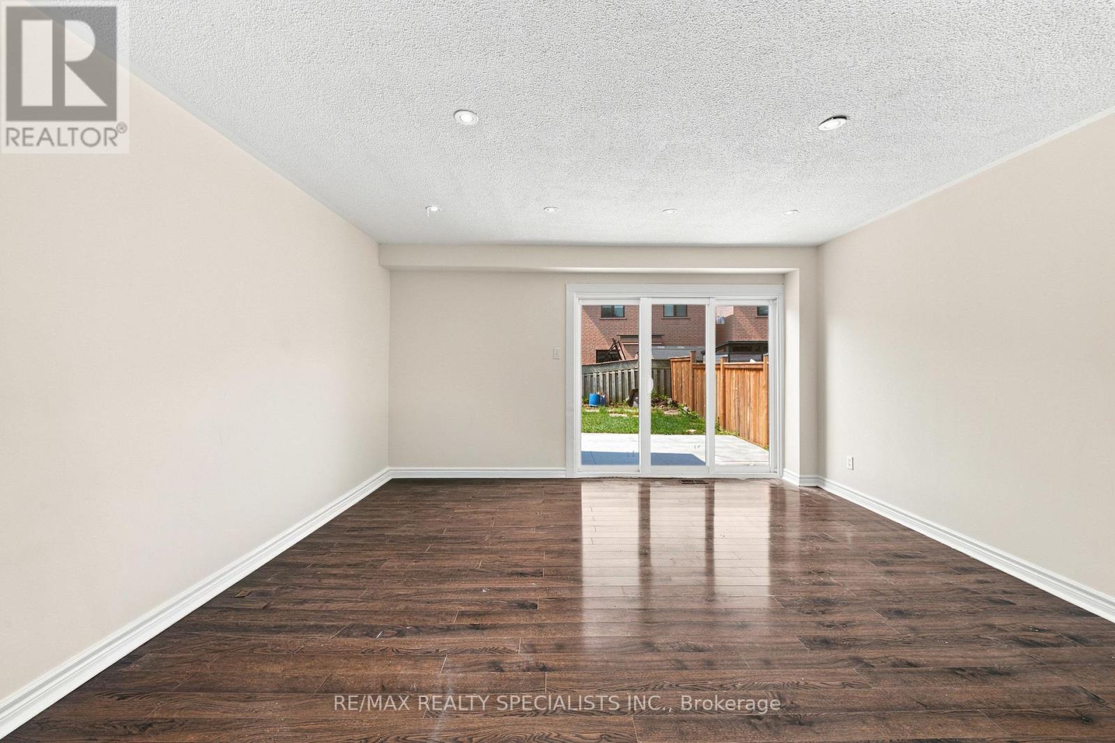 45 CLOVER BLOOM ROAD - 19