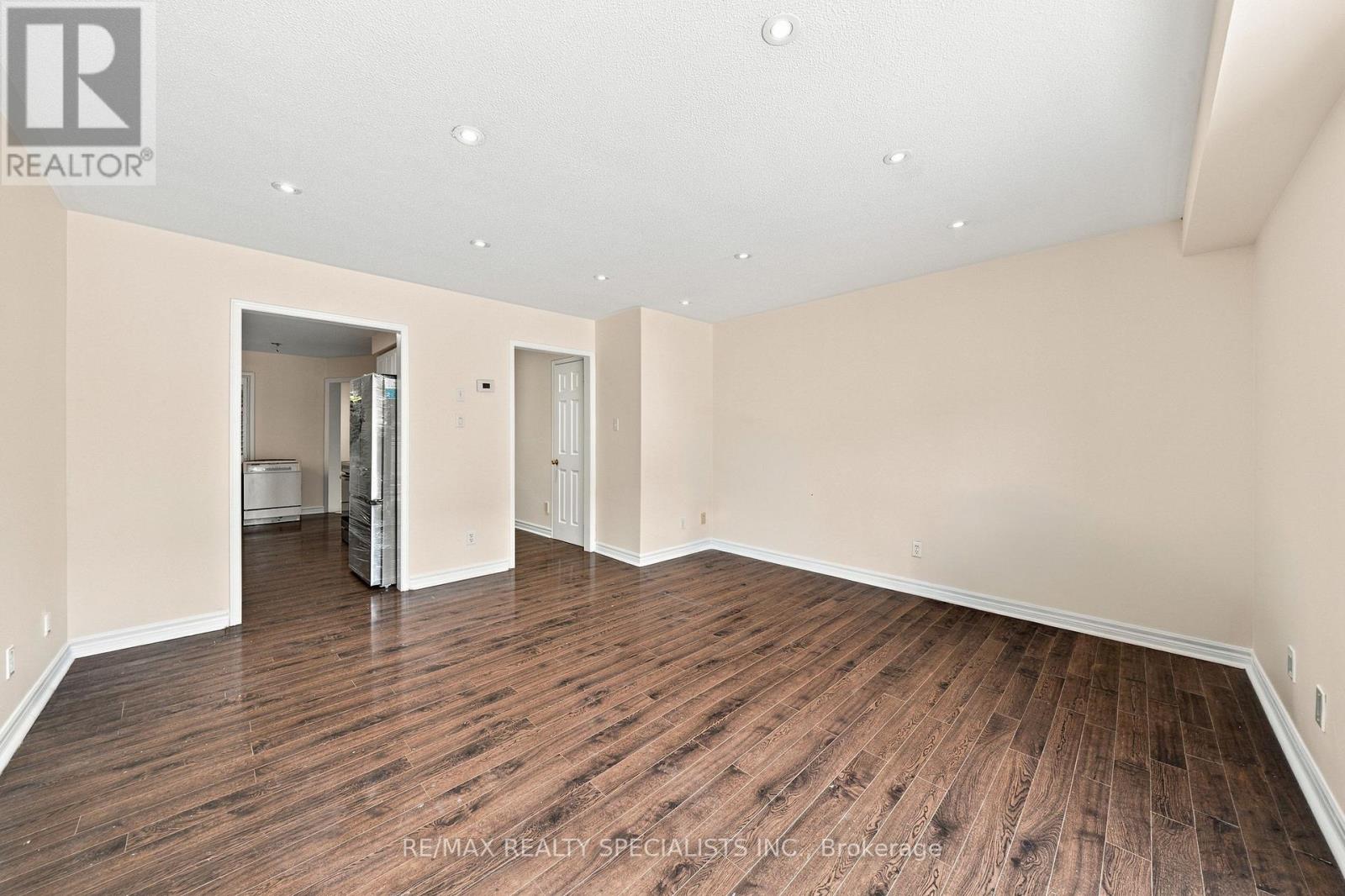 45 CLOVER BLOOM ROAD - 21