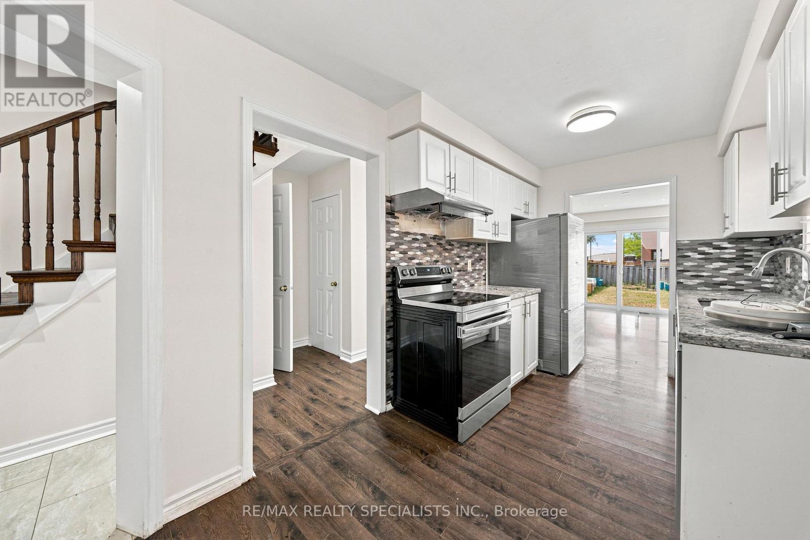 45 CLOVER BLOOM ROAD - 23