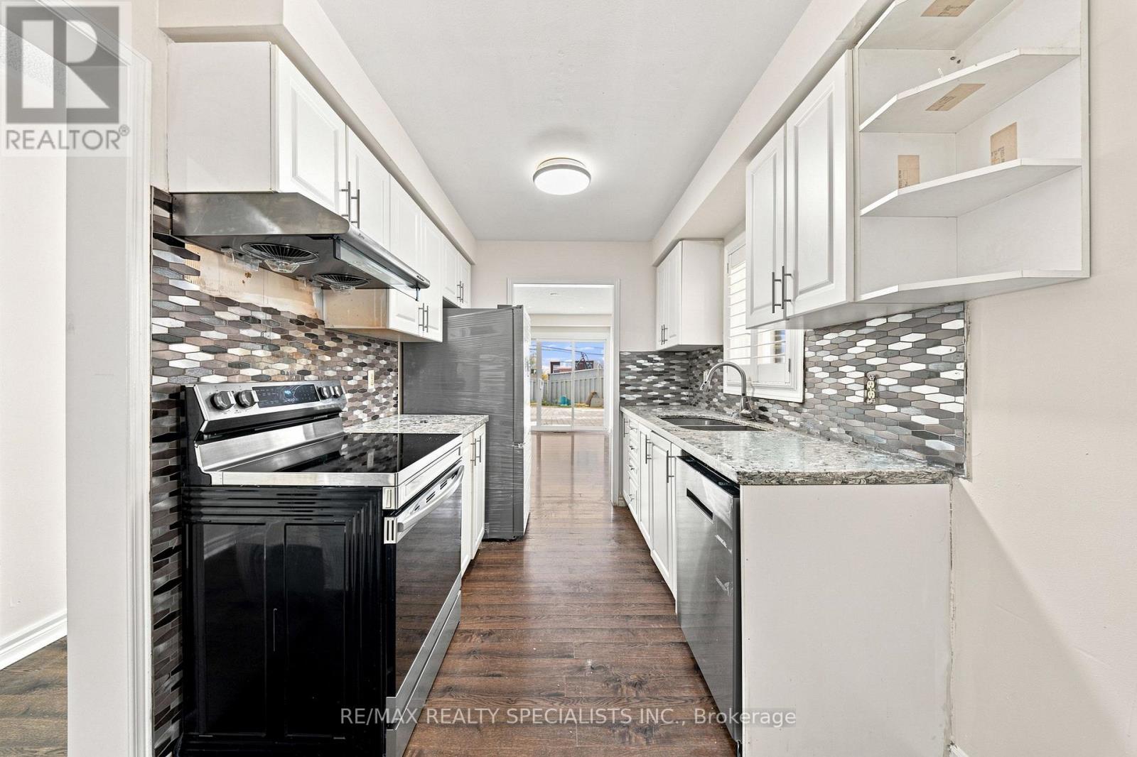 45 CLOVER BLOOM ROAD - 24