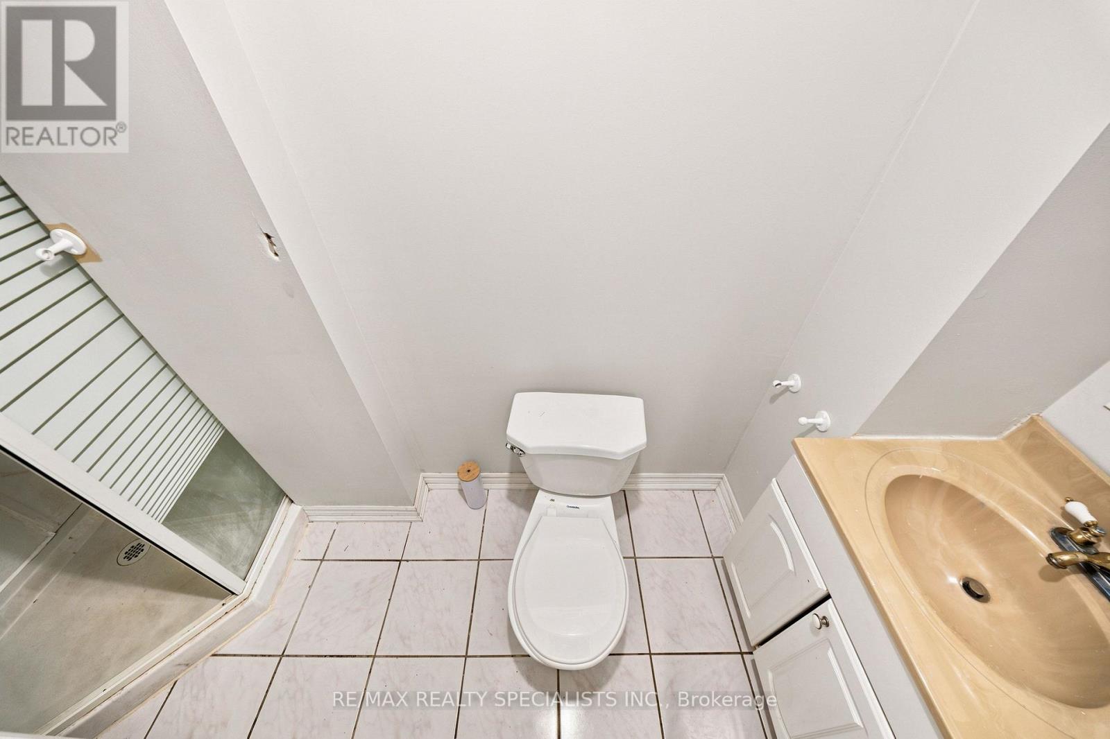 45 CLOVER BLOOM ROAD - 38