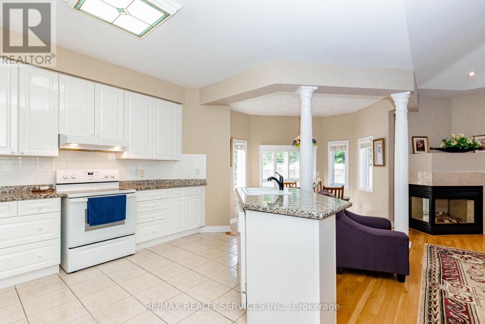 128 VALLEYWOOD BOULEVARD - 11