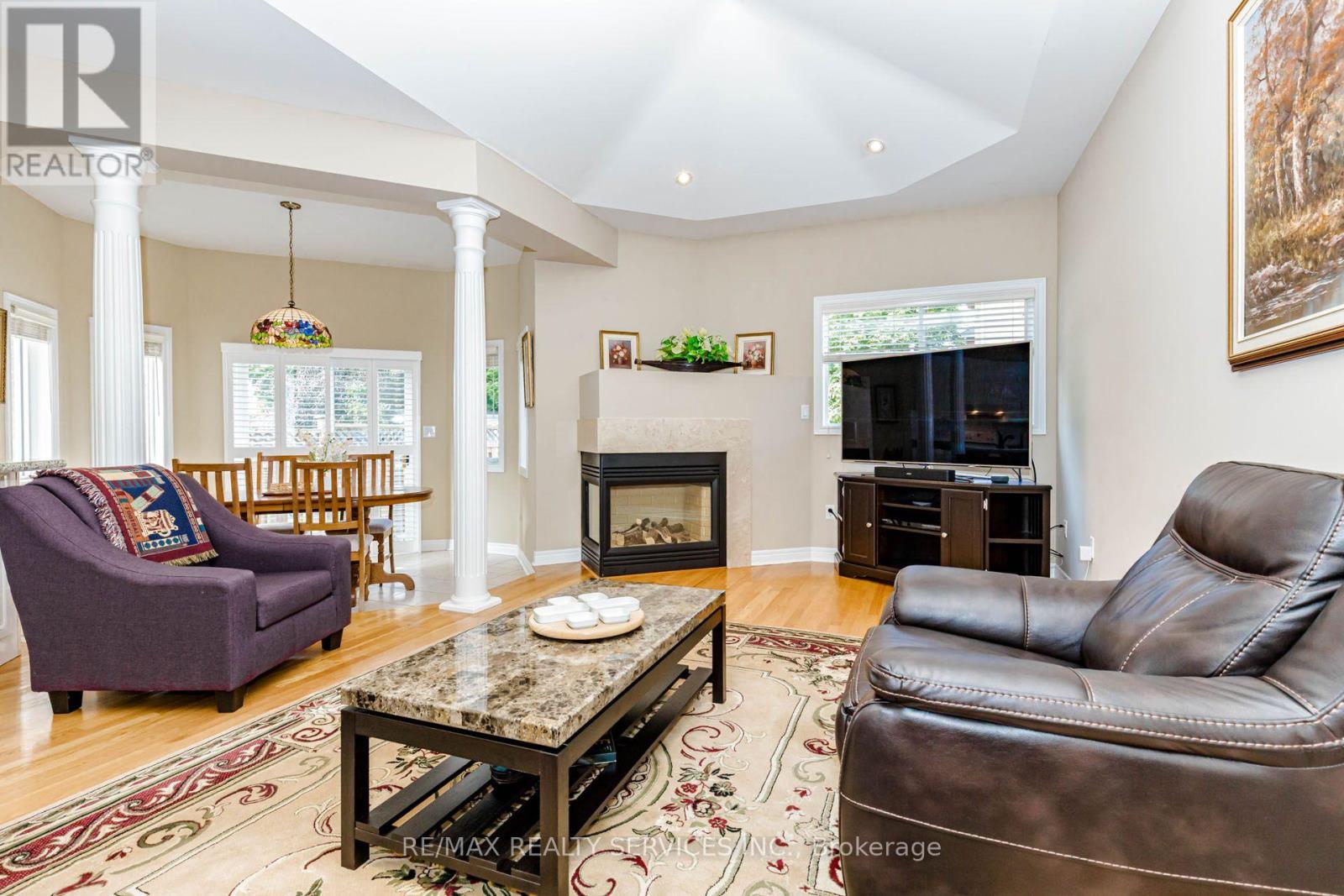 128 VALLEYWOOD BOULEVARD - 21