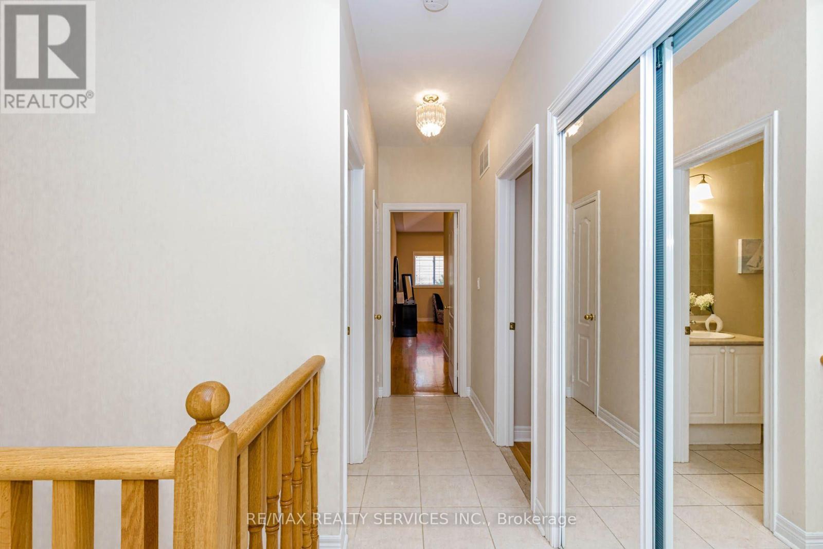 128 VALLEYWOOD BOULEVARD - 27