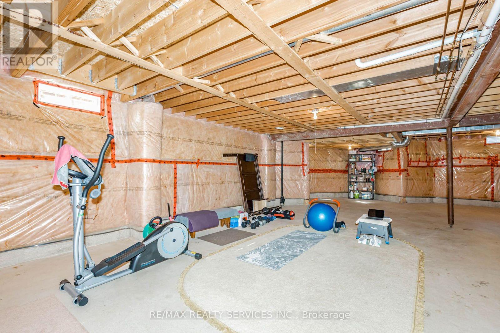 128 VALLEYWOOD BOULEVARD - 42