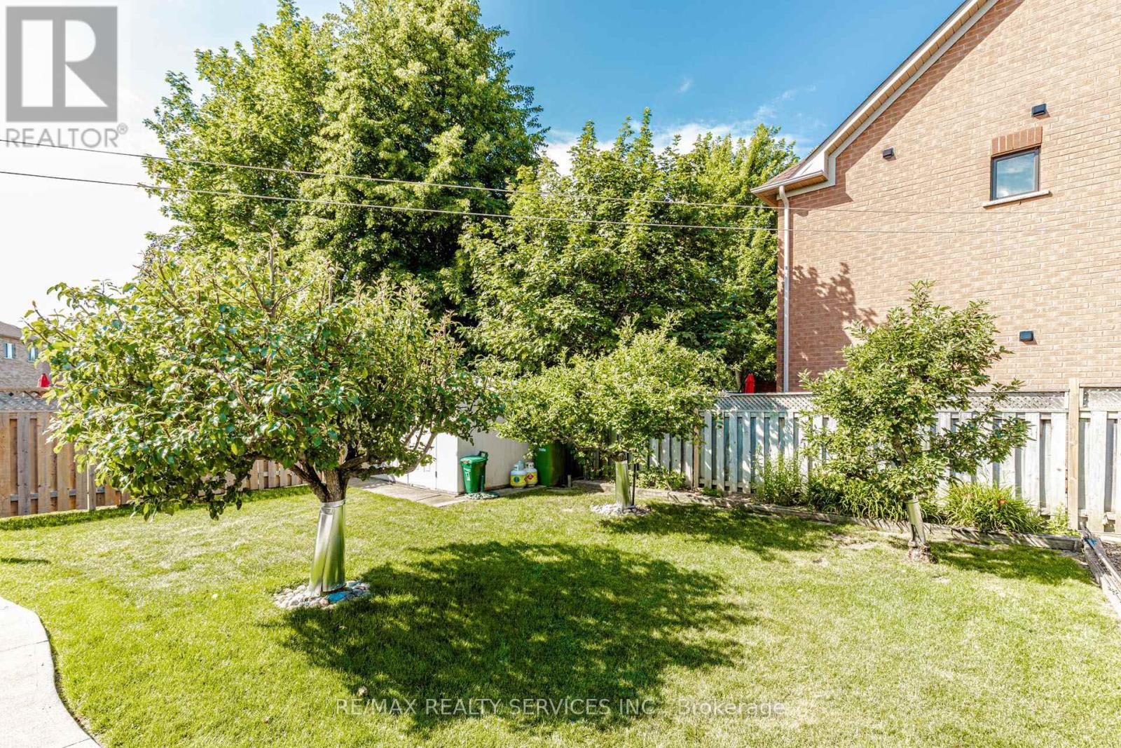 128 VALLEYWOOD BOULEVARD - 44