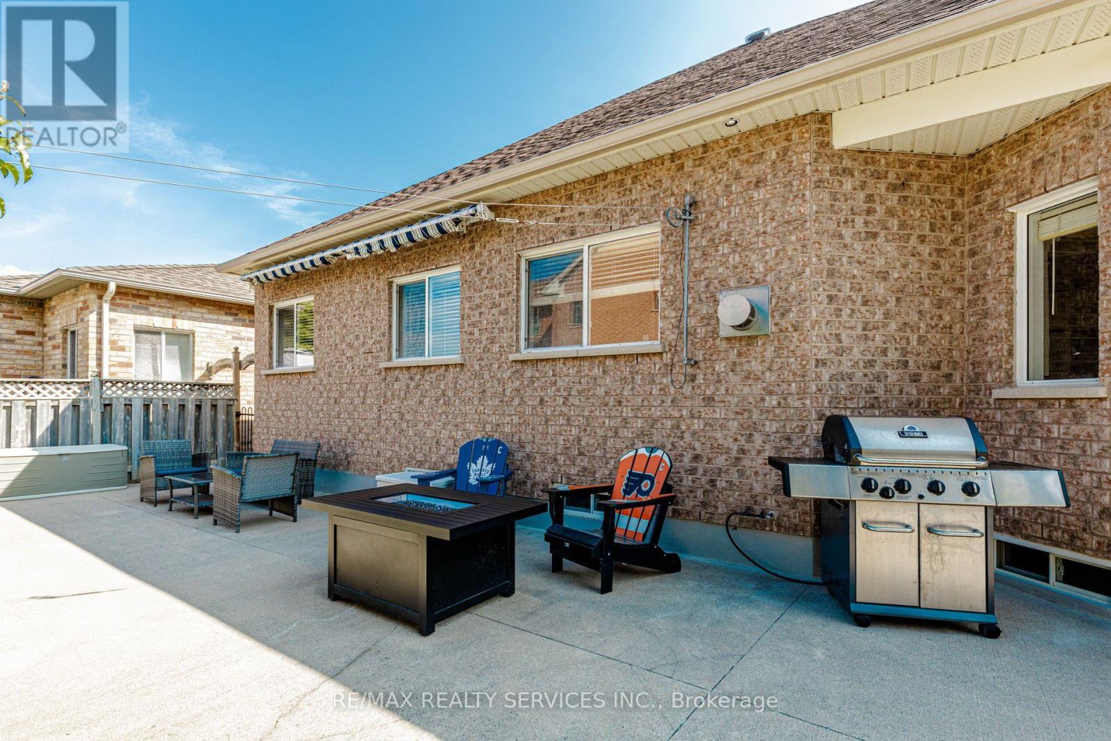 128 VALLEYWOOD BOULEVARD - 50