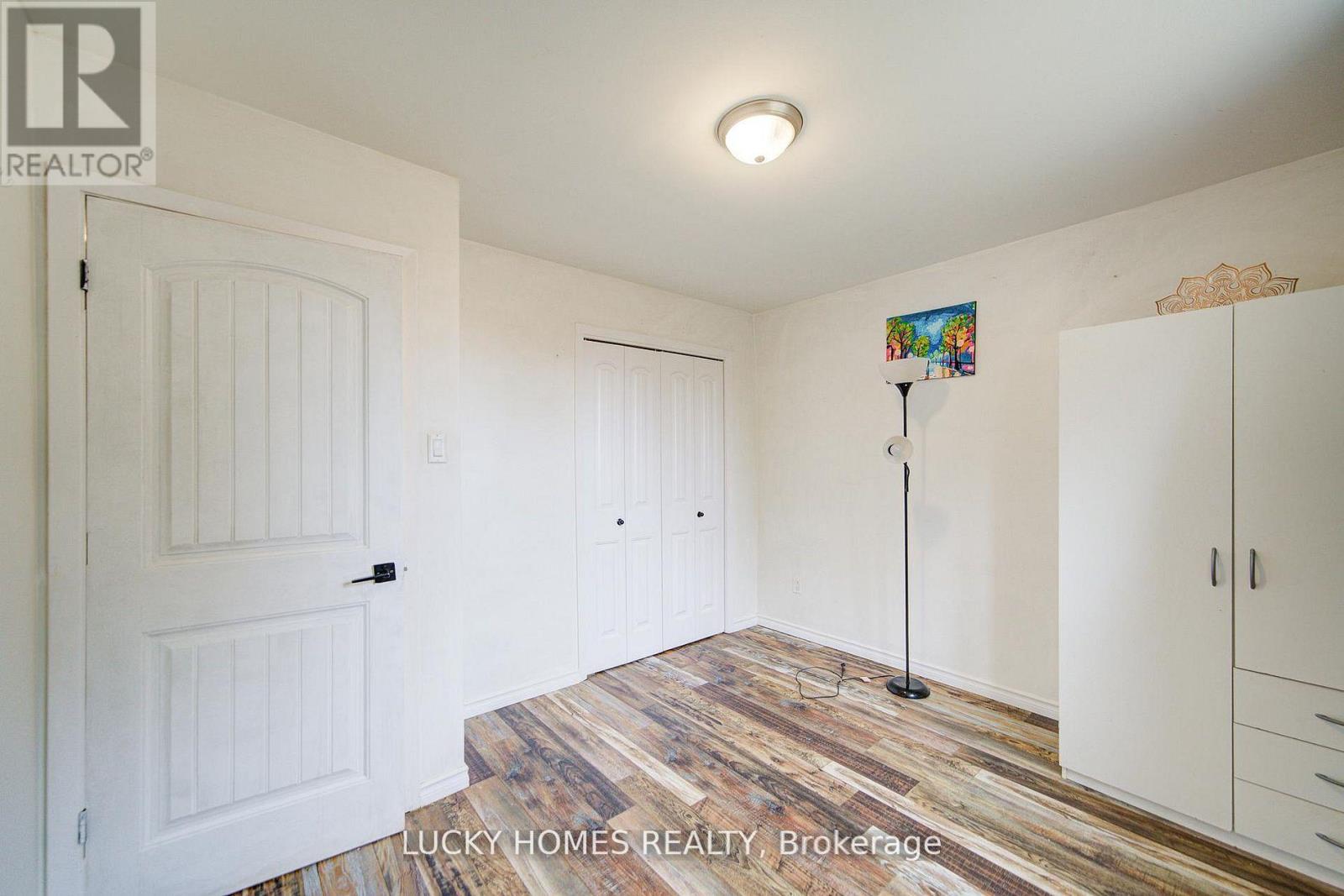 711 OTONABEE DRIVE - 21
