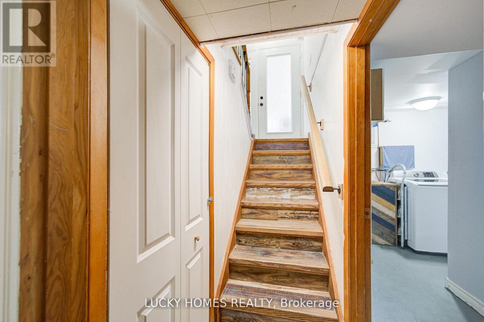 711 OTONABEE DRIVE - 28