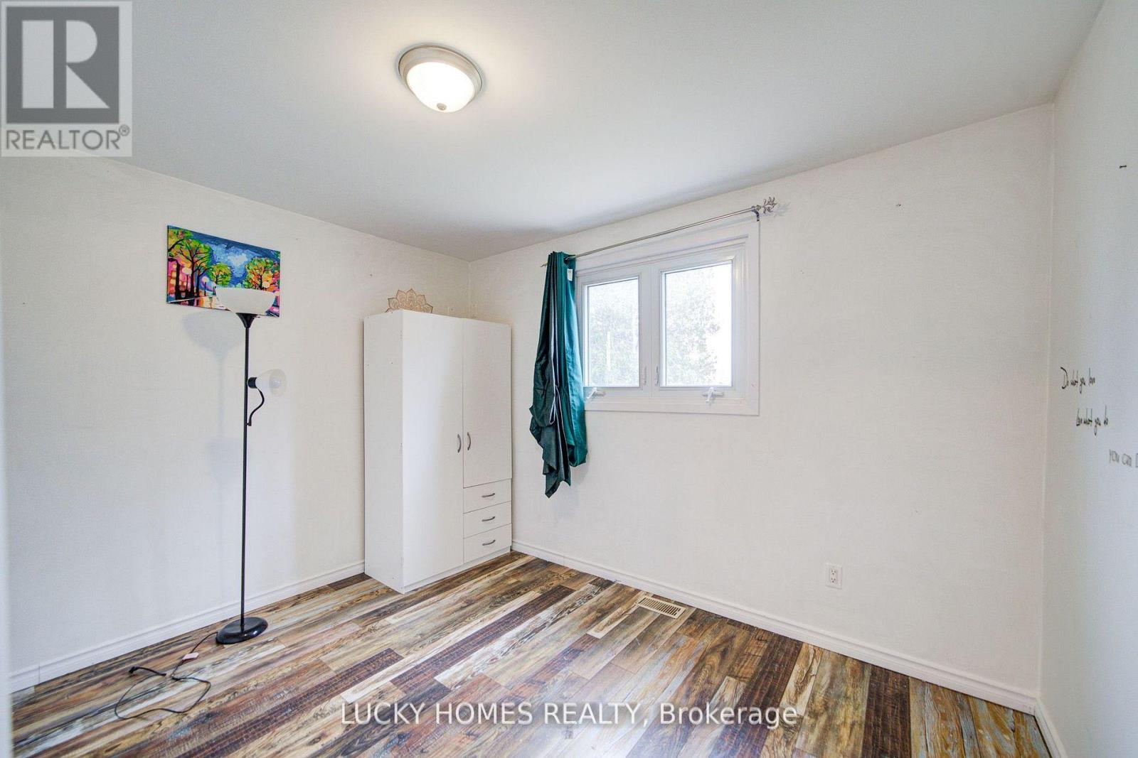 711 OTONABEE DRIVE - 30