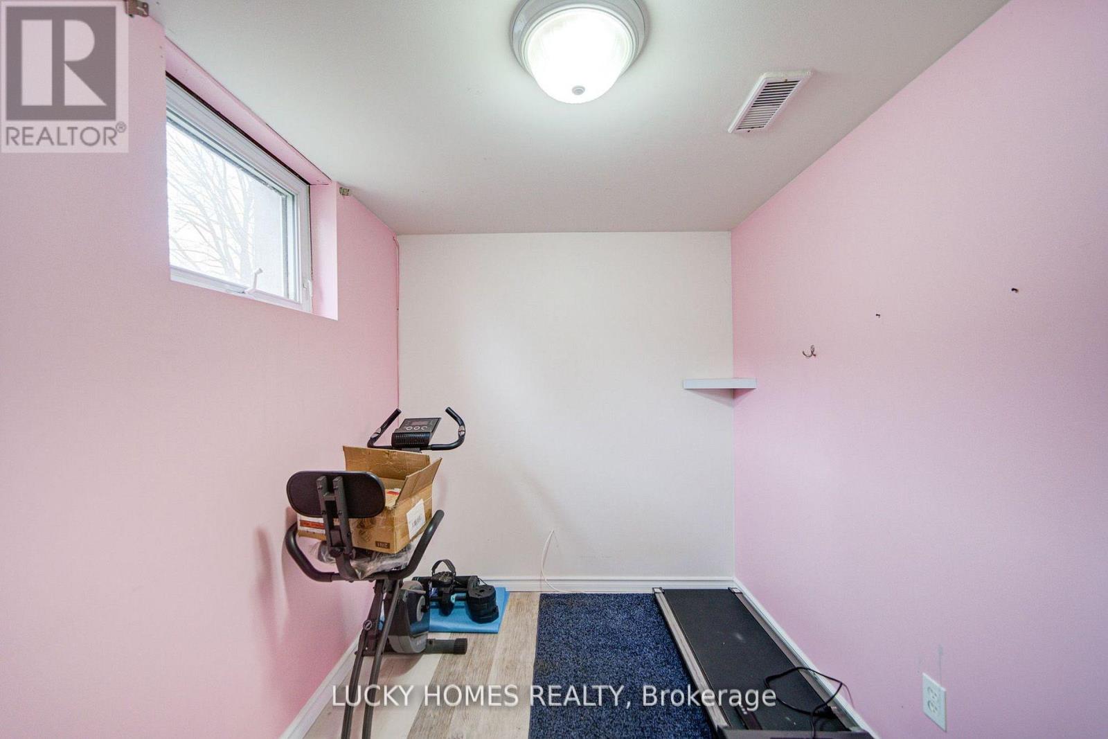 711 OTONABEE DRIVE - 33