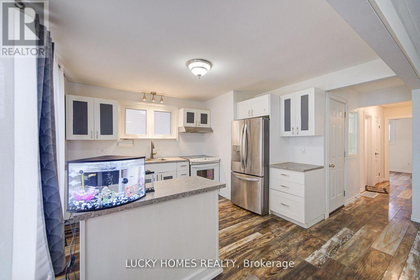 711 OTONABEE DRIVE - 6