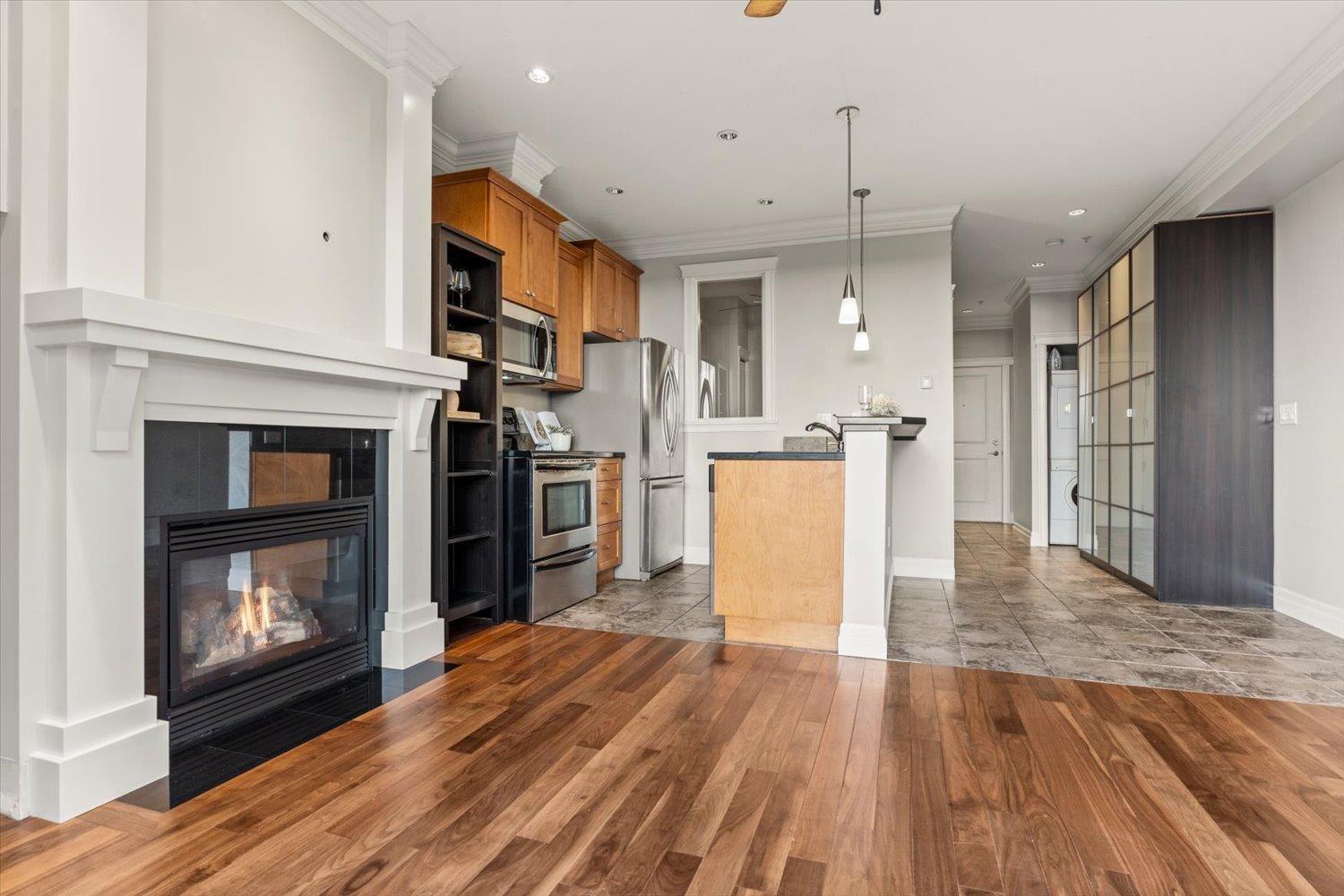 109B 45595 TAMIHI WAY, Garrison Crossing, Chilliwack