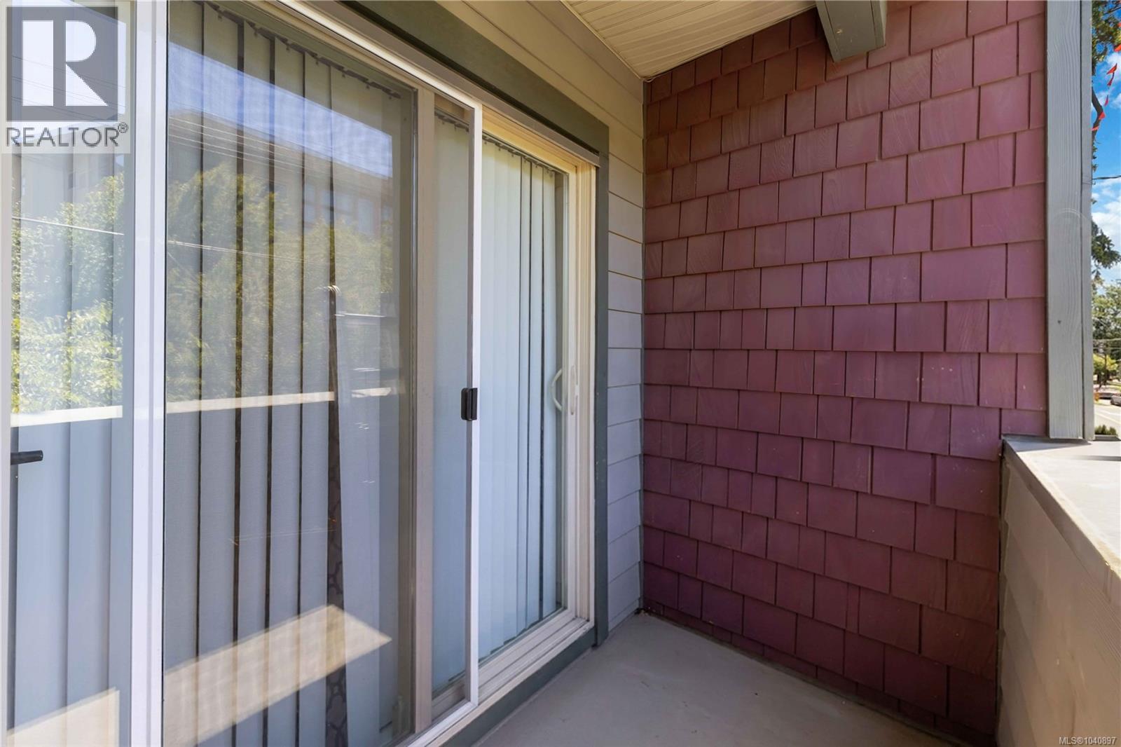 #204 844 Goldstream Ave - Image 22