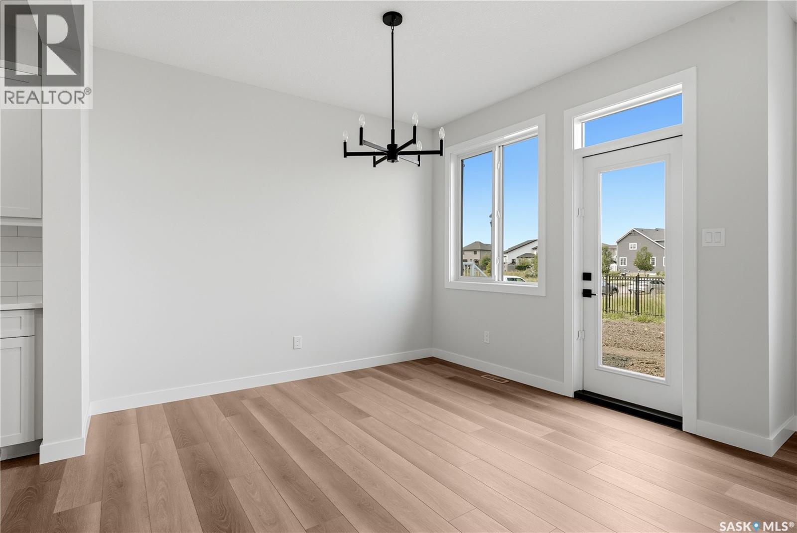 3180 Favel DRIVE - 10