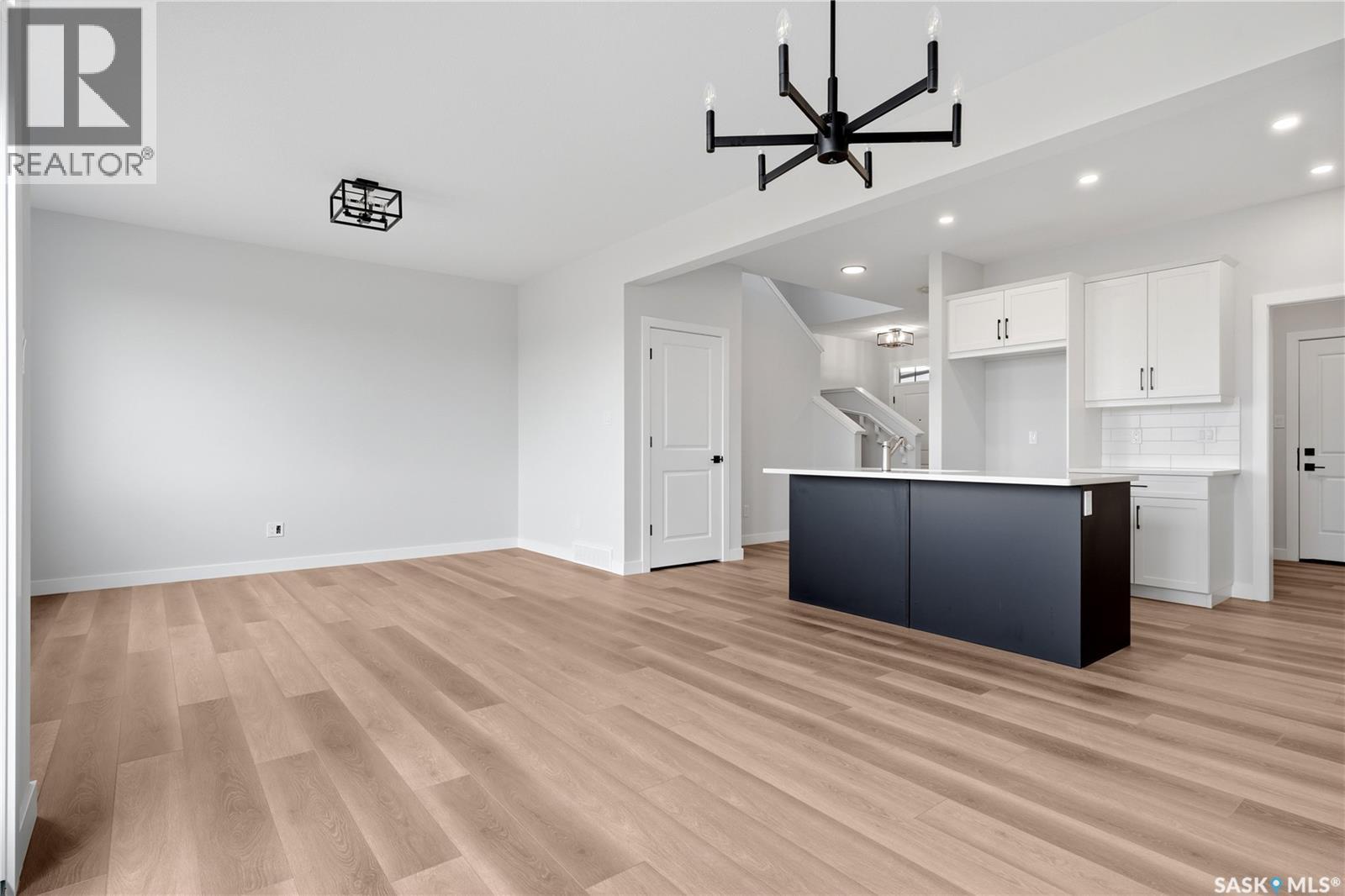 3180 Favel DRIVE - 11
