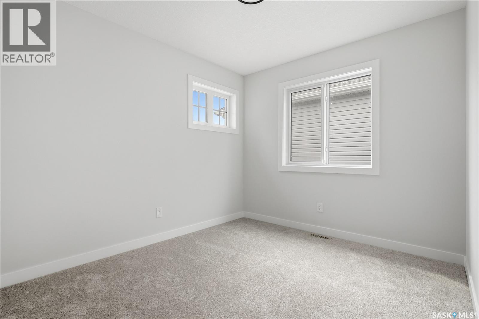 3180 Favel DRIVE - 26